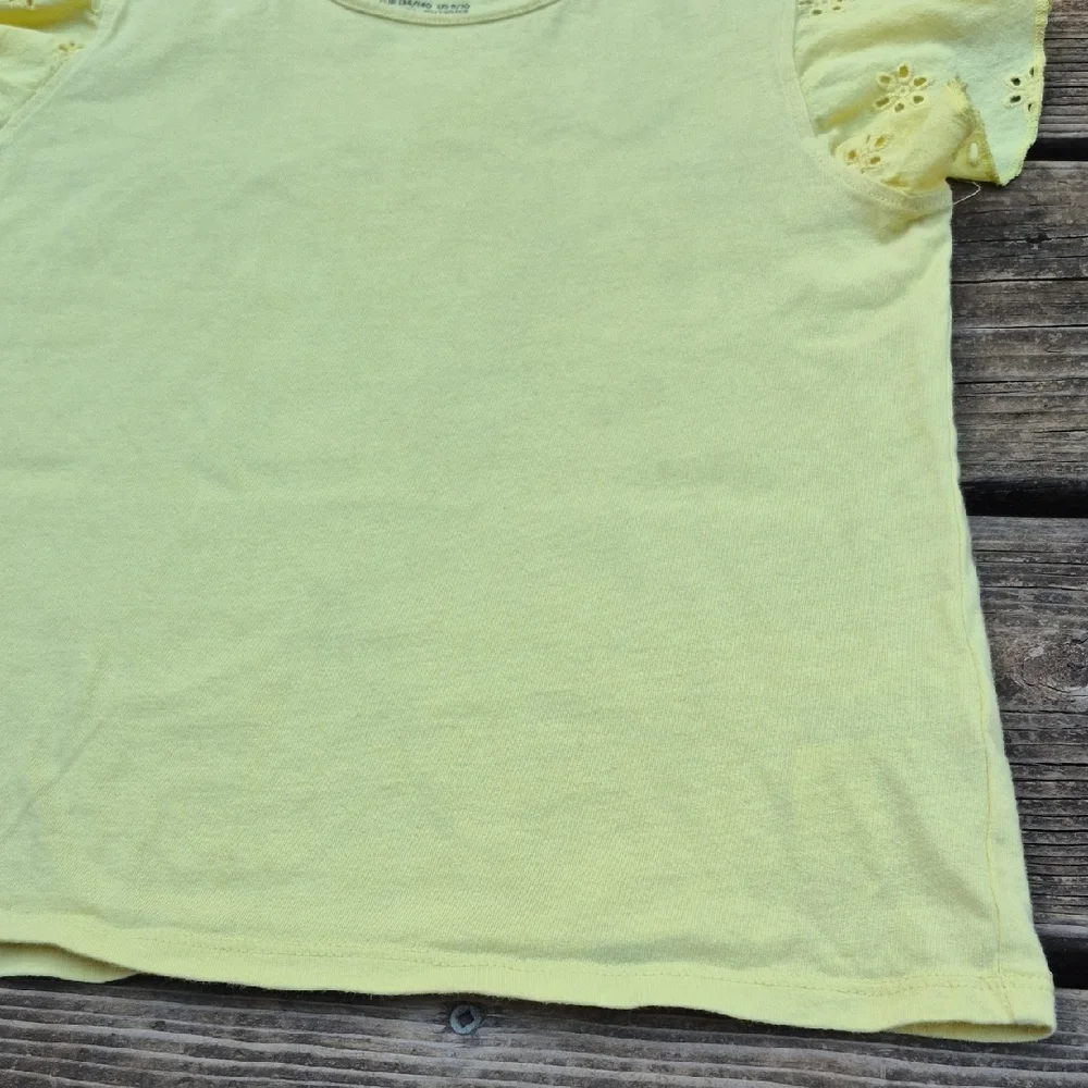 Yellow Ruffled Sleeve Top - Picture 6 of 11